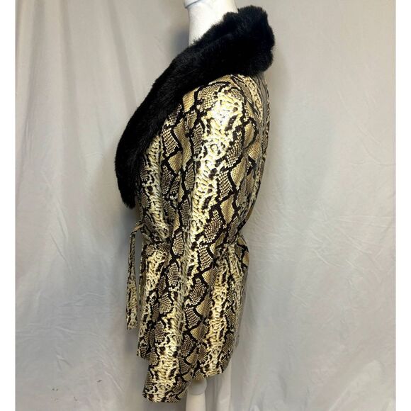 Cache Designer Snake Print Black Fur Vinyl Jacket Coat Womens Authentic - Picture 8 of 11